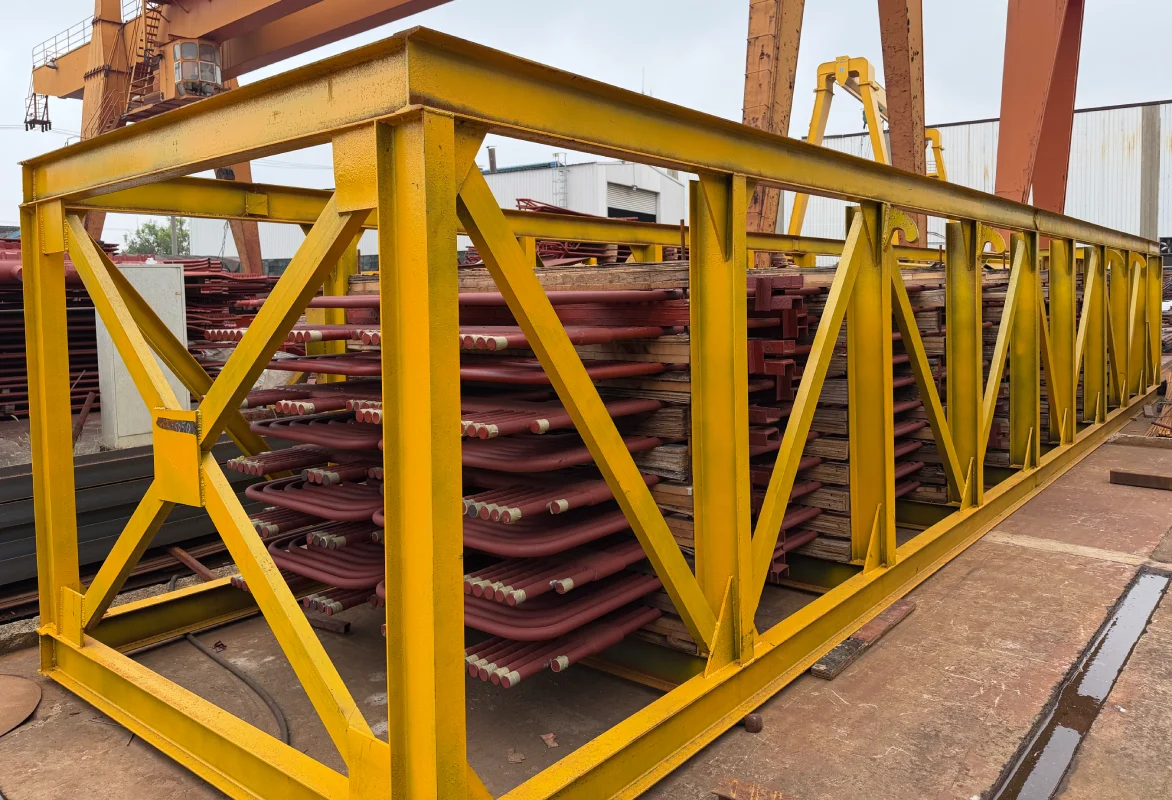 The Platen Superheater is a typical semi-radiant superheater. It is arranged in the form of tube panels (platens) in the upper part of the furnace or at the furnace outlet, absorbing both radiant and convective heat.